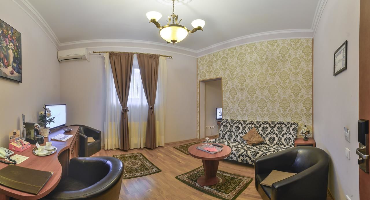 Отель Hotel Bulevard Sighisoara Сигишоара-26